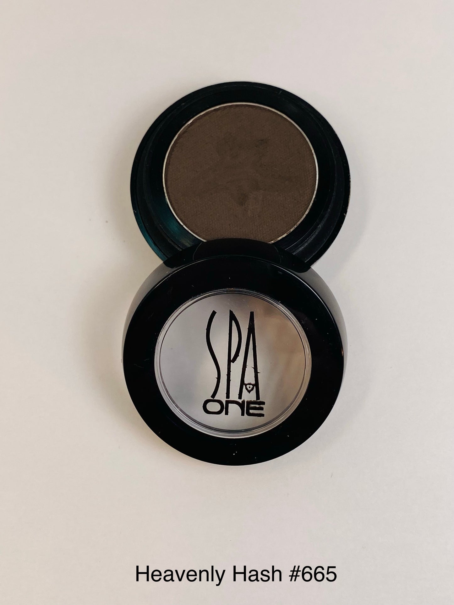 Spa One Eyeshadow Heavenly Hash 665