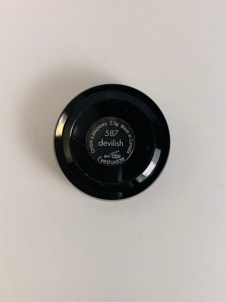 Spa One Eyeshadow Devilish 587